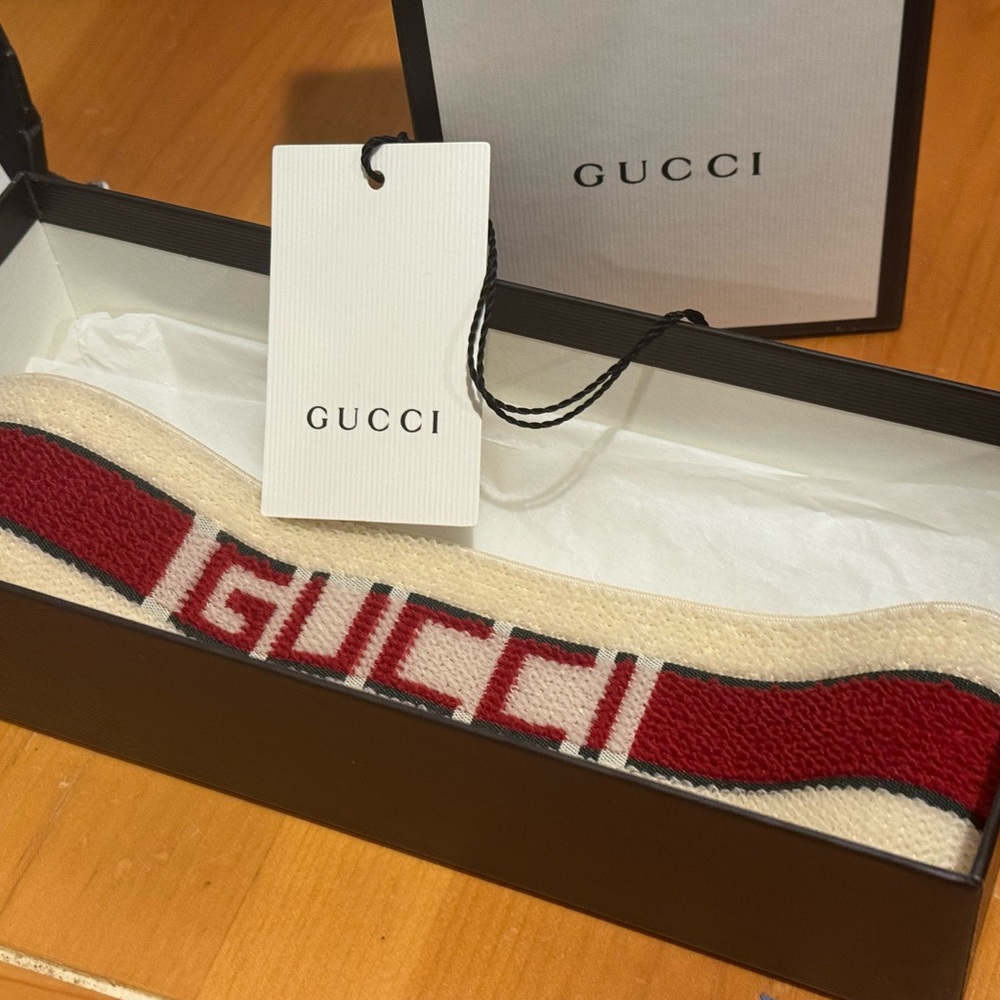 Gucci Cream /Off White and Red Logo Headband